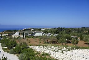 Leivatho Hotel