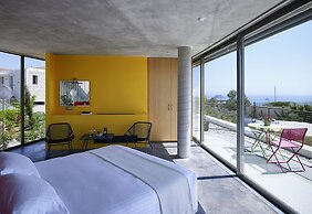Leivatho Hotel