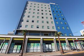One La Paz Hotel