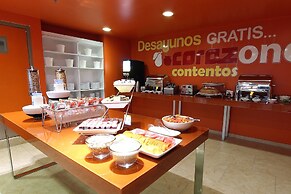 One La Paz Hotel