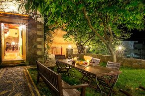 Ifigenia Luxury Suites and Villas