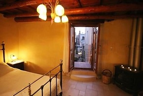 Ifigenia Luxury Suites and Villas
