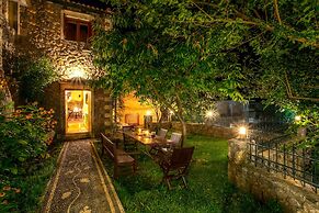 Ifigenia Luxury Suites and Villas