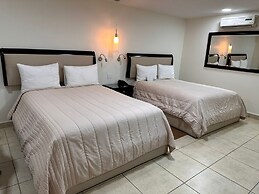Hotel Cortez Baja Inn – Ensenada