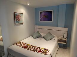 Summer Breeze Hotel