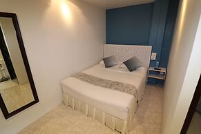 Summer Breeze Hotel