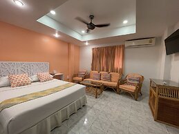Summer Breeze Hotel