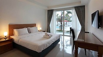 Clear House Resort