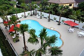 Clear House Resort