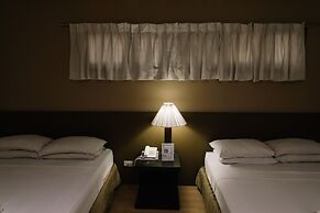 Dynasty Tourist Inn