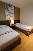 Dynasty Tourist Inn