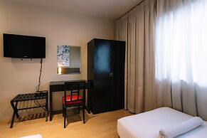 Dynasty Tourist Inn