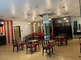 Dynasty Tourist Inn