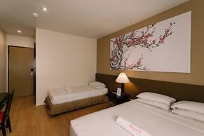 Dynasty Tourist Inn