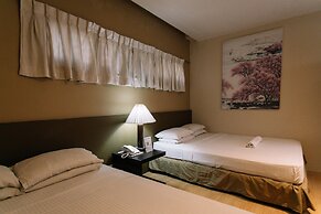 Dynasty Tourist Inn