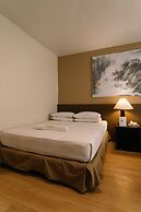 Dynasty Tourist Inn