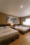 Dynasty Tourist Inn