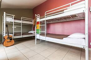 Le Montclair Montmartre by River - Hostel