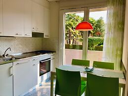 Villa Siesta, Park & Pool Living