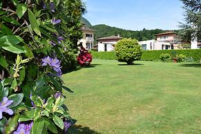 Villa Siesta, Park & Pool Living