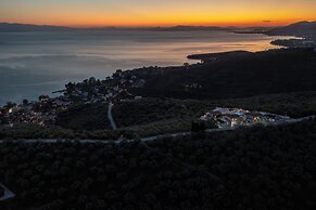 Karavia Lux Inn