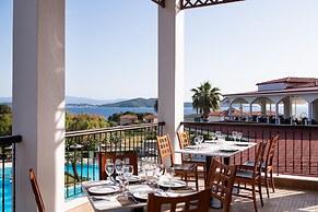 Alexandros Palace