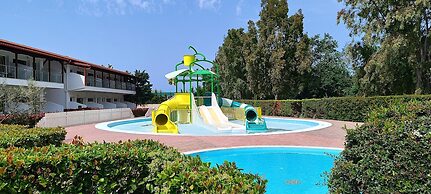 Alexandros Palace