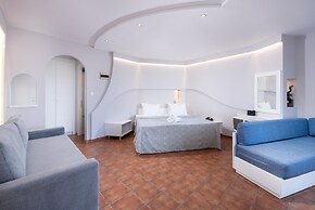 Alexandros Palace