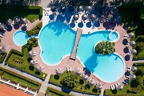 Alexandros Palace