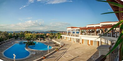 Alexandros Palace