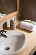 Alexandros Palace