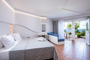 Alexandros Palace