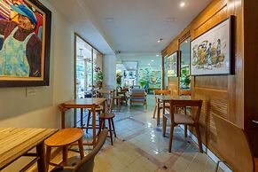 Sabai Sathorn