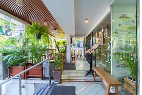 Sabai Sathorn