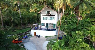 Monkey Flower Villas