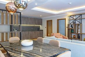 Alba Hotel Meru