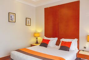 Alba Hotel Meru