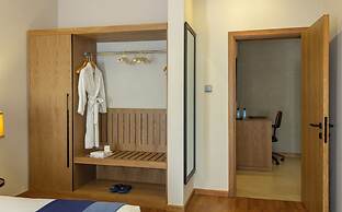 Alba Hotel Meru