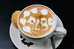 Alba Hotel Meru