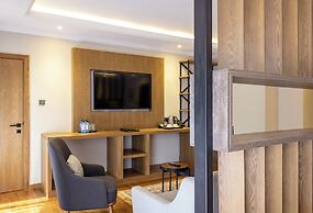 Alba Hotel Meru