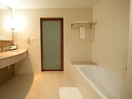 Dynasty Grande Hotel
