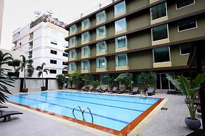 Dynasty Grande Hotel