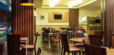 Marsi Hotel