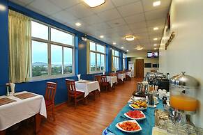 79 Living Hotel