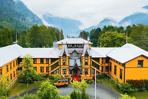 Dalen Hotel
