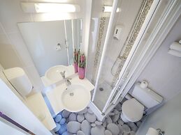 Hôtel Inn Design & Restaurant Chartres