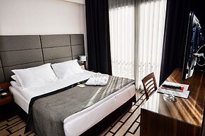 Cihangir Hotel Bosphorus