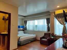 Hotel Grand United Ahlone Branch
