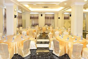 Hotel Grand United Ahlone Branch