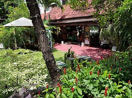 Siri House